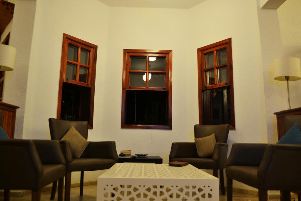 Oskay Hotel ดาลยัน ภายนอก รูปภาพ