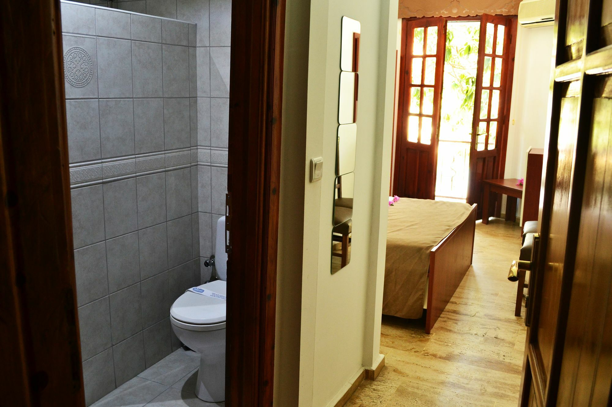 Oskay Hotel ดาลยัน ภายนอก รูปภาพ