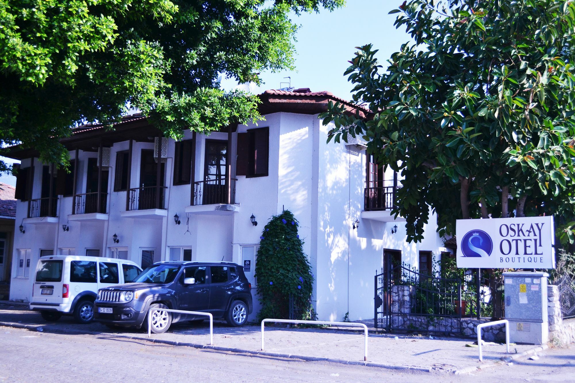 Oskay Hotel ดาลยัน ภายนอก รูปภาพ